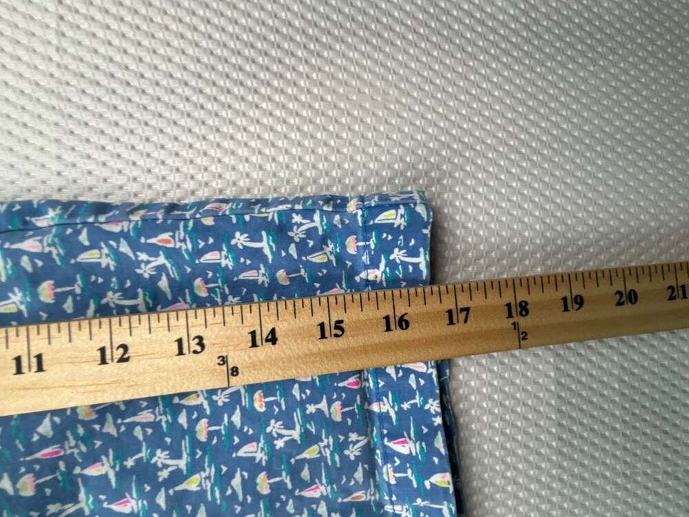 Vineyard Vines Men's Breaker Shorts Size 34 Blue Sailboat Palm Tree Print - Picture 4 of 9